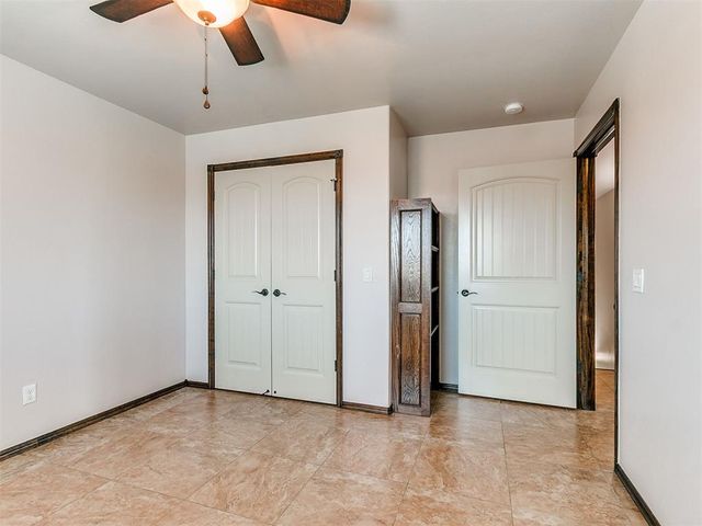 613 SW 7th St., S.W. 7th St., Moore, OK 73160