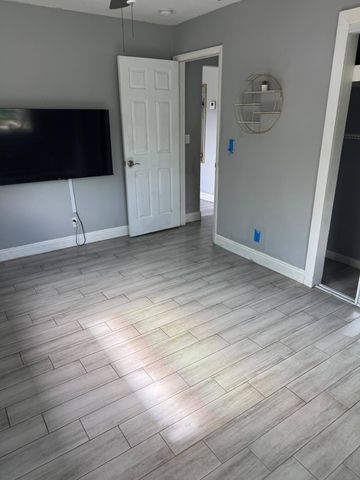 1051 SW 32nd Court 2, Fort Lauderdale, FL 33315