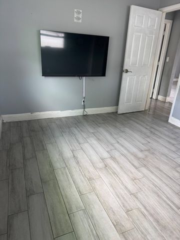 1051 SW 32nd Court 2, Fort Lauderdale, FL 33315