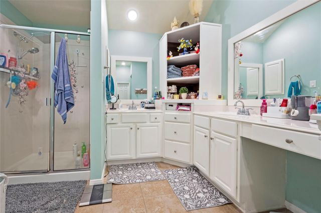 6810 Arlington Drive, Manvel, TX 77578