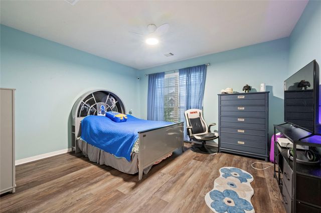 6810 Arlington Drive, Manvel, TX 77578