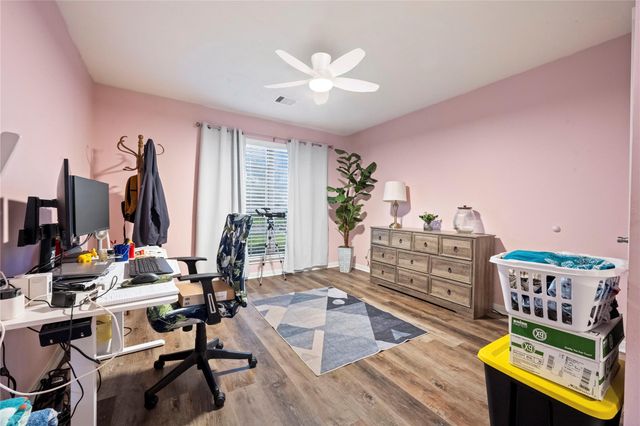 6810 Arlington Drive, Manvel, TX 77578