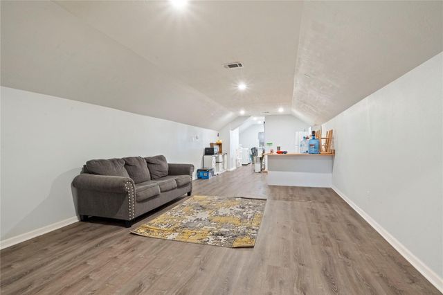 6810 Arlington Drive, Manvel, TX 77578