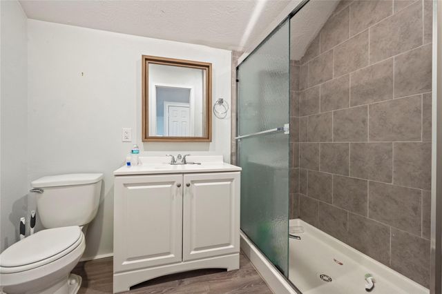 6810 Arlington Drive, Manvel, TX 77578