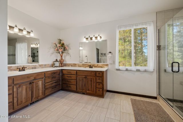 37511 E HAYDEN LAKE RD, Hayden, ID 83835