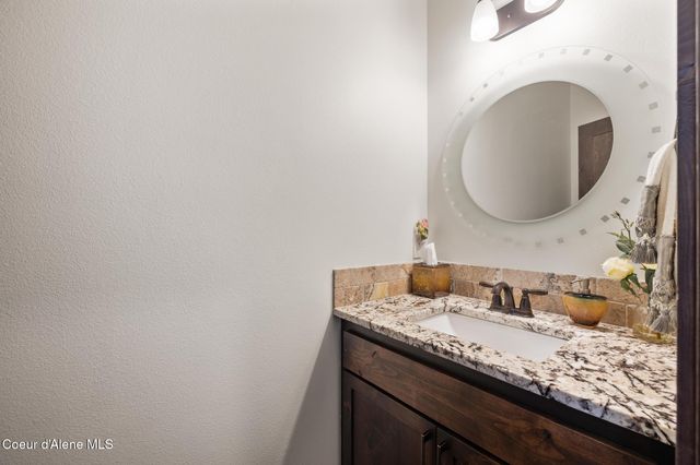 37511 E HAYDEN LAKE RD, Hayden, ID 83835