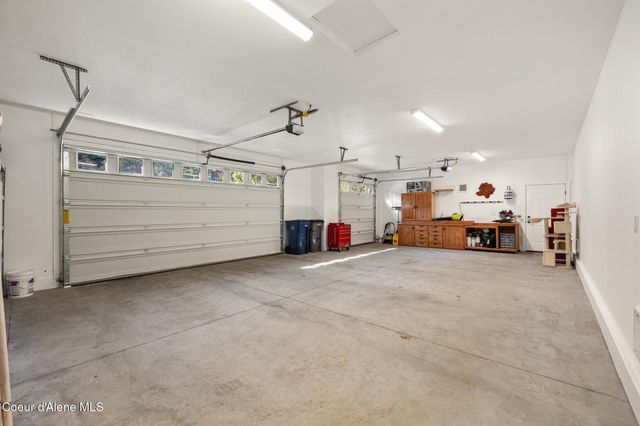 37511 E HAYDEN LAKE RD, Hayden, ID 83835