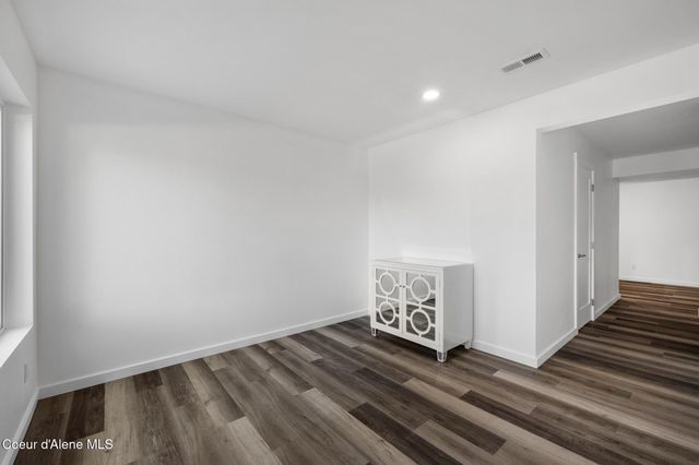 37511 E HAYDEN LAKE RD, Hayden, ID 83835