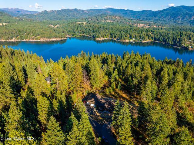 37511 E HAYDEN LAKE RD, Hayden, ID 83835