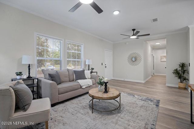 19 N COCOA Avenue, Middleburg, FL 32068