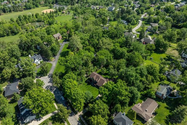 10420 Grandoaks Lane, Montgomery, OH 45242