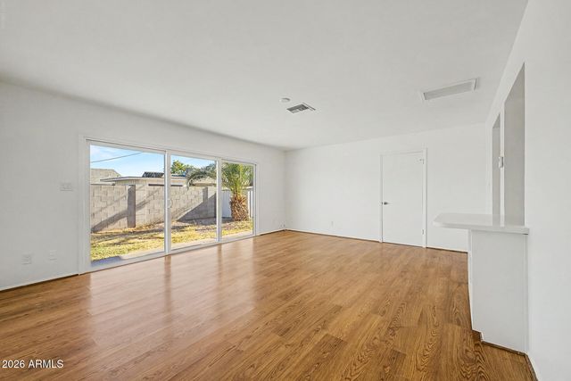 1205 W 5TH Street, Tempe, AZ 85281