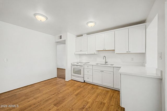 1205 W 5TH Street, Tempe, AZ 85281