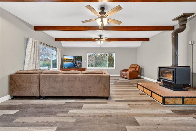 31814 Lockwood Lane, Prather, CA 93651