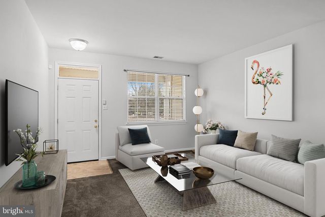 47 PELICAN PL, West Deptford, NJ 08086