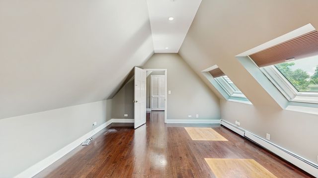 570 Hathaway Circle, Lake Forest, IL 60045