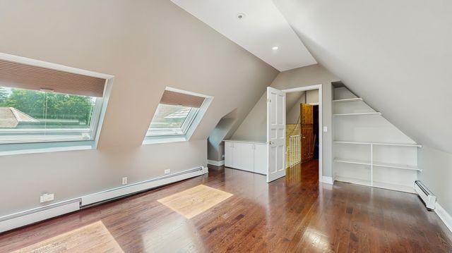 570 Hathaway Circle, Lake Forest, IL 60045
