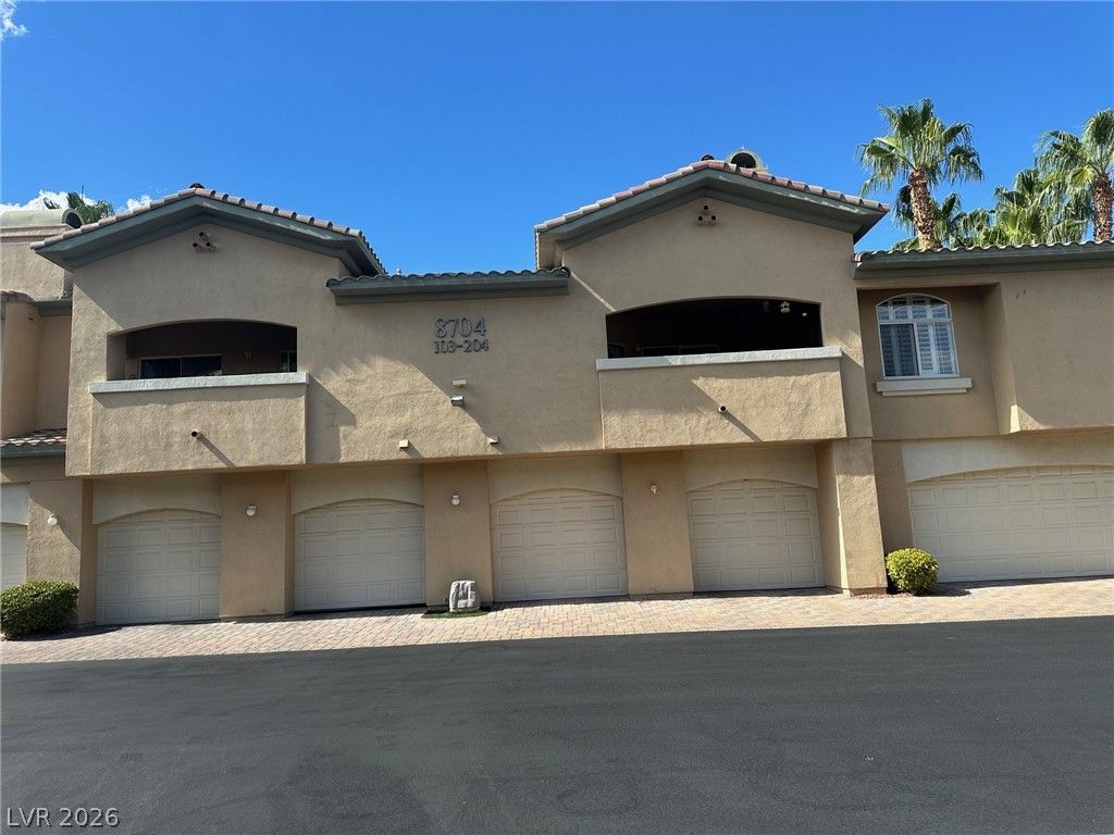 8704 South Red Rio Drive 203, Las Vegas, NV 89128 — photo 2