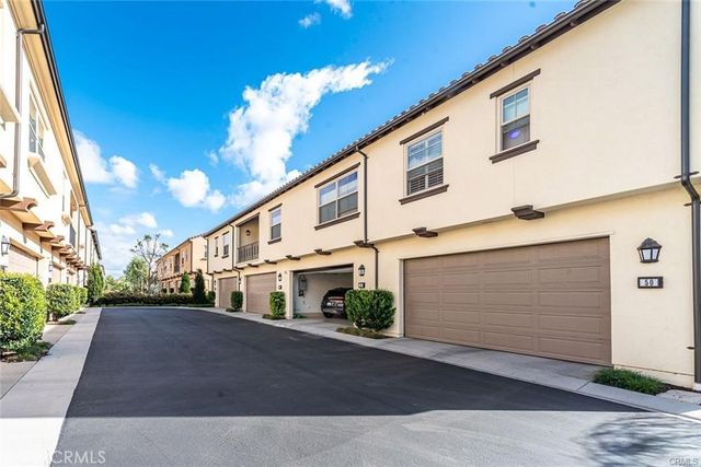 50 Emerald Clover, Irvine, CA 92620