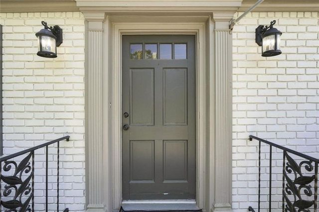 241 Angla Drive SE, Smyrna, GA 30082