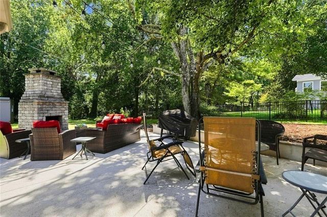 241 Angla Drive SE, Smyrna, GA 30082
