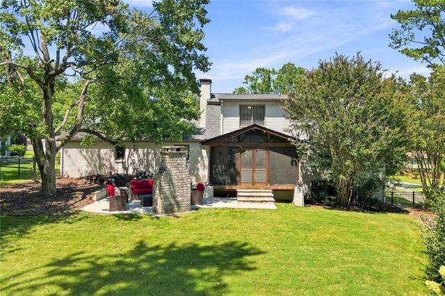 241 Angla Drive SE, Smyrna, GA 30082
