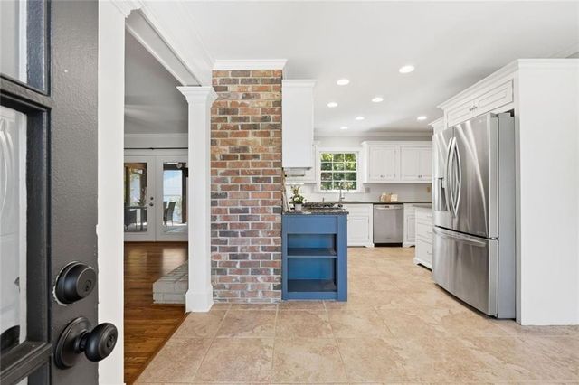 241 Angla Drive SE, Smyrna, GA 30082