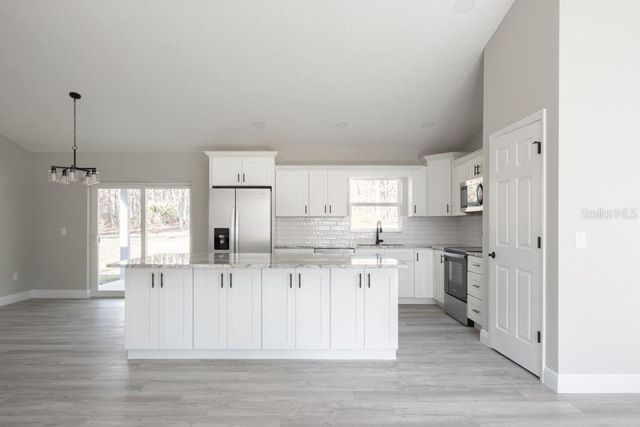 9648 N CHOIR TERRACE, Citrus Springs, FL 34433