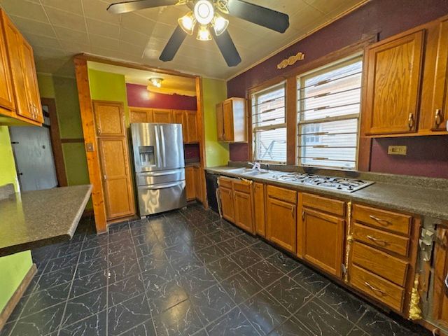 938 N Leamington Avenue, Chicago, IL 60651