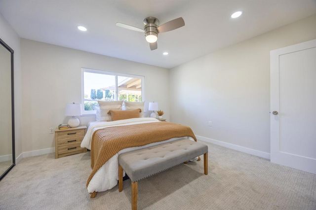 16881 Bellota Dr, San Diego, CA 92128