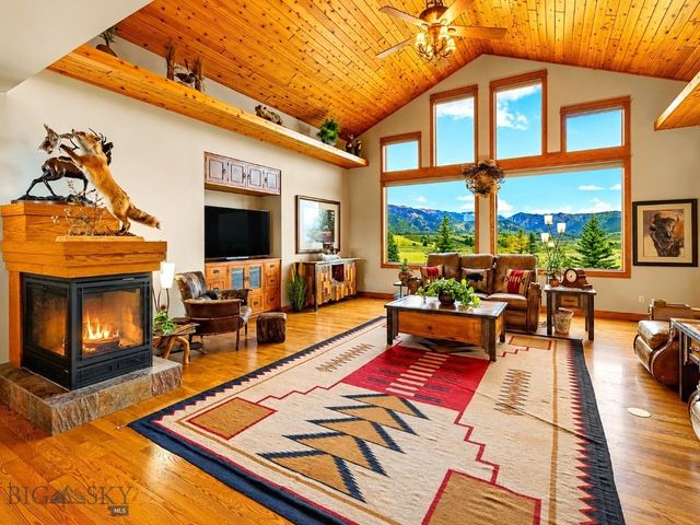 414 Antelope Ridge, Belgrade, MT 59714