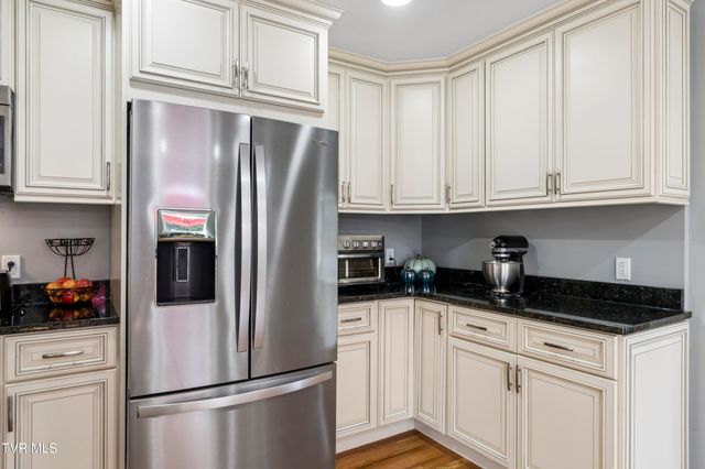 4604 Stillwood Court, Kingsport, TN 37664