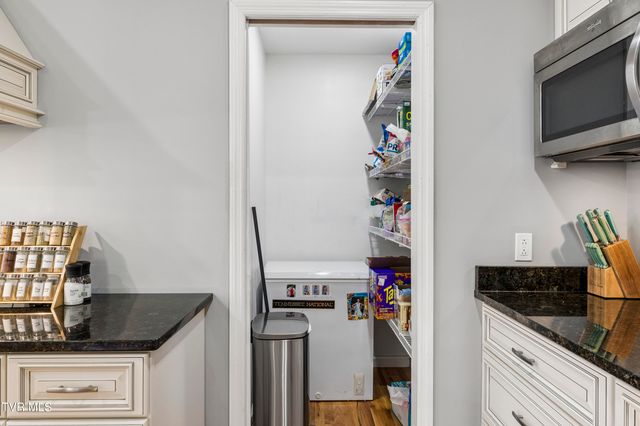 4604 Stillwood Court, Kingsport, TN 37664