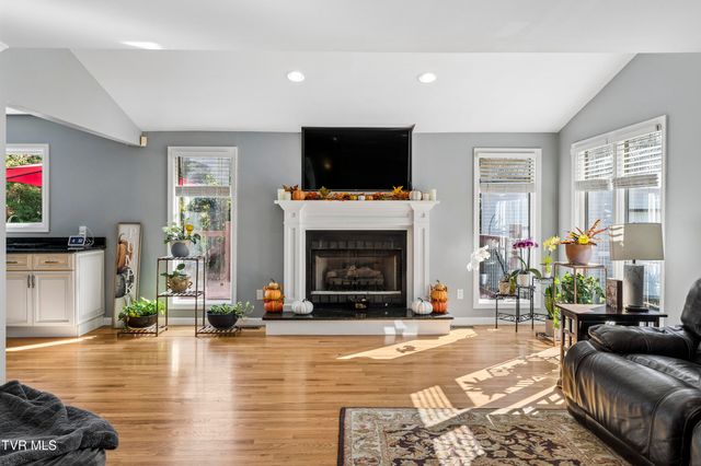 4604 Stillwood Court, Kingsport, TN 37664