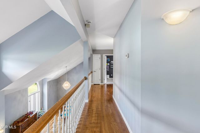 4604 Stillwood Court, Kingsport, TN 37664