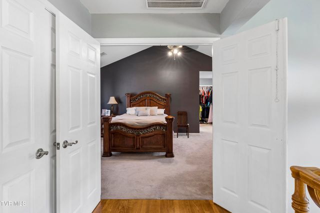 4604 Stillwood Court, Kingsport, TN 37664