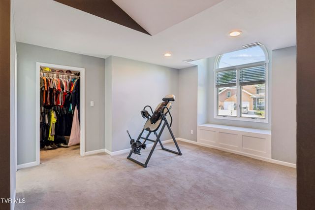 4604 Stillwood Court, Kingsport, TN 37664