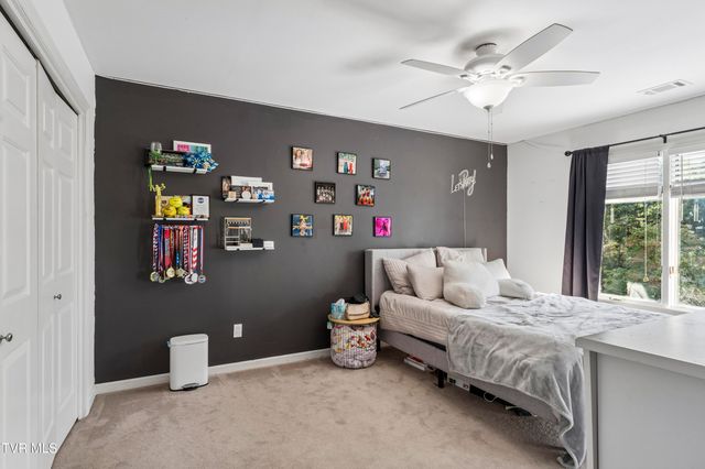 4604 Stillwood Court, Kingsport, TN 37664