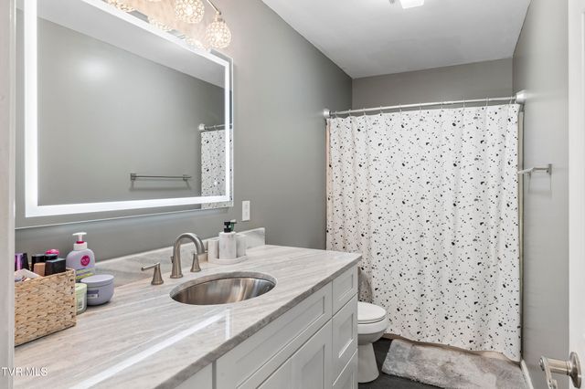 4604 Stillwood Court, Kingsport, TN 37664