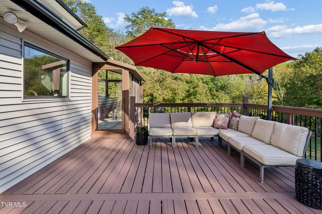 4604 Stillwood Court, Kingsport, TN 37664