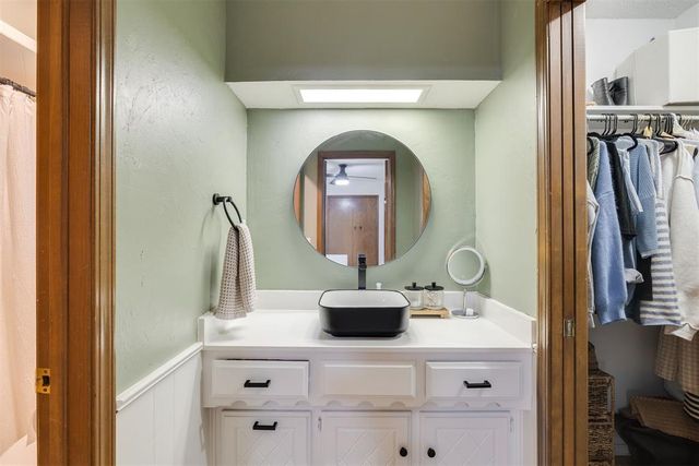 11012 NW 114th Street, Yukon, OK 73099