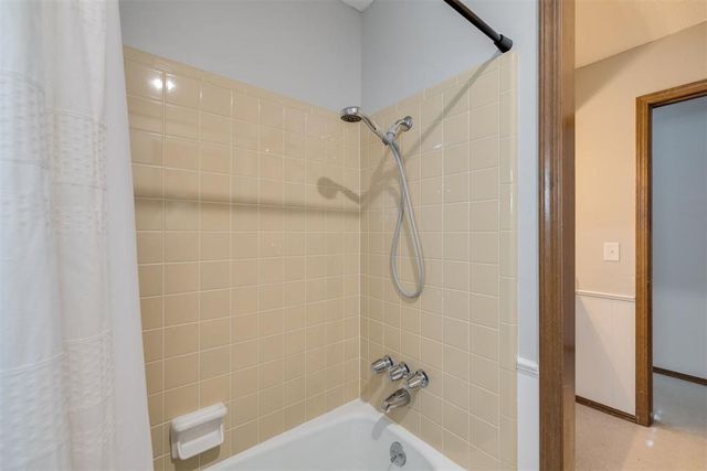 11012 NW 114th Street, Yukon, OK 73099