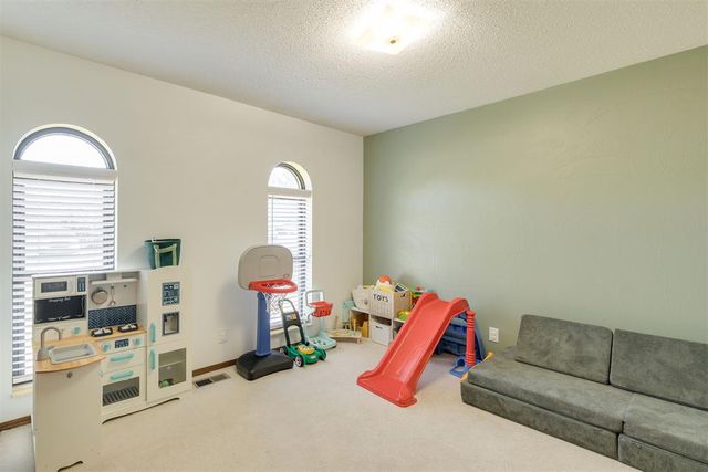 11012 NW 114th Street, Yukon, OK 73099