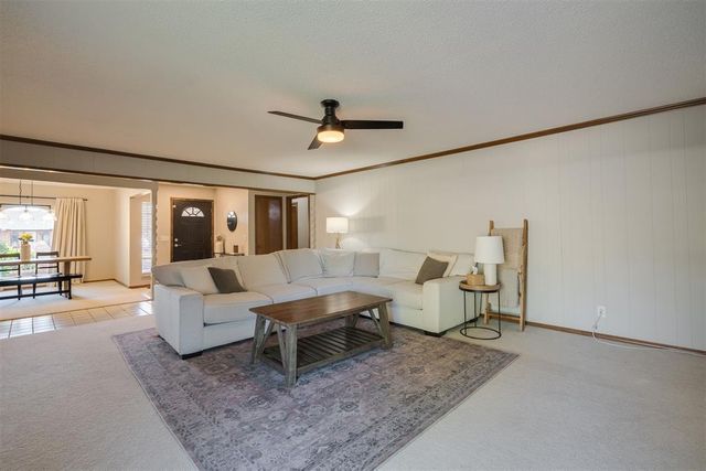 11012 NW 114th Street, Yukon, OK 73099