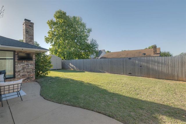 11012 NW 114th Street, Yukon, OK 73099