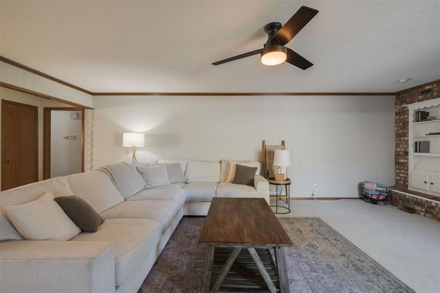 11012 NW 114th Street, Yukon, OK 73099