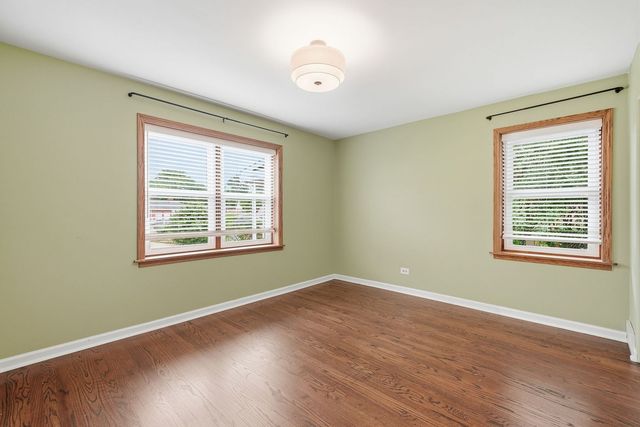 7 Park Road Court, Lombard, IL 60148