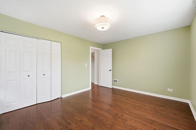 7 Park Road Court, Lombard, IL 60148