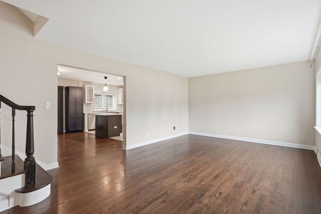 7 Park Road Court, Lombard, IL 60148