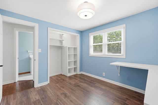 7 Park Road Court, Lombard, IL 60148